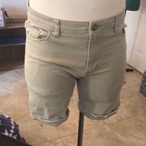 Distressed shorts
